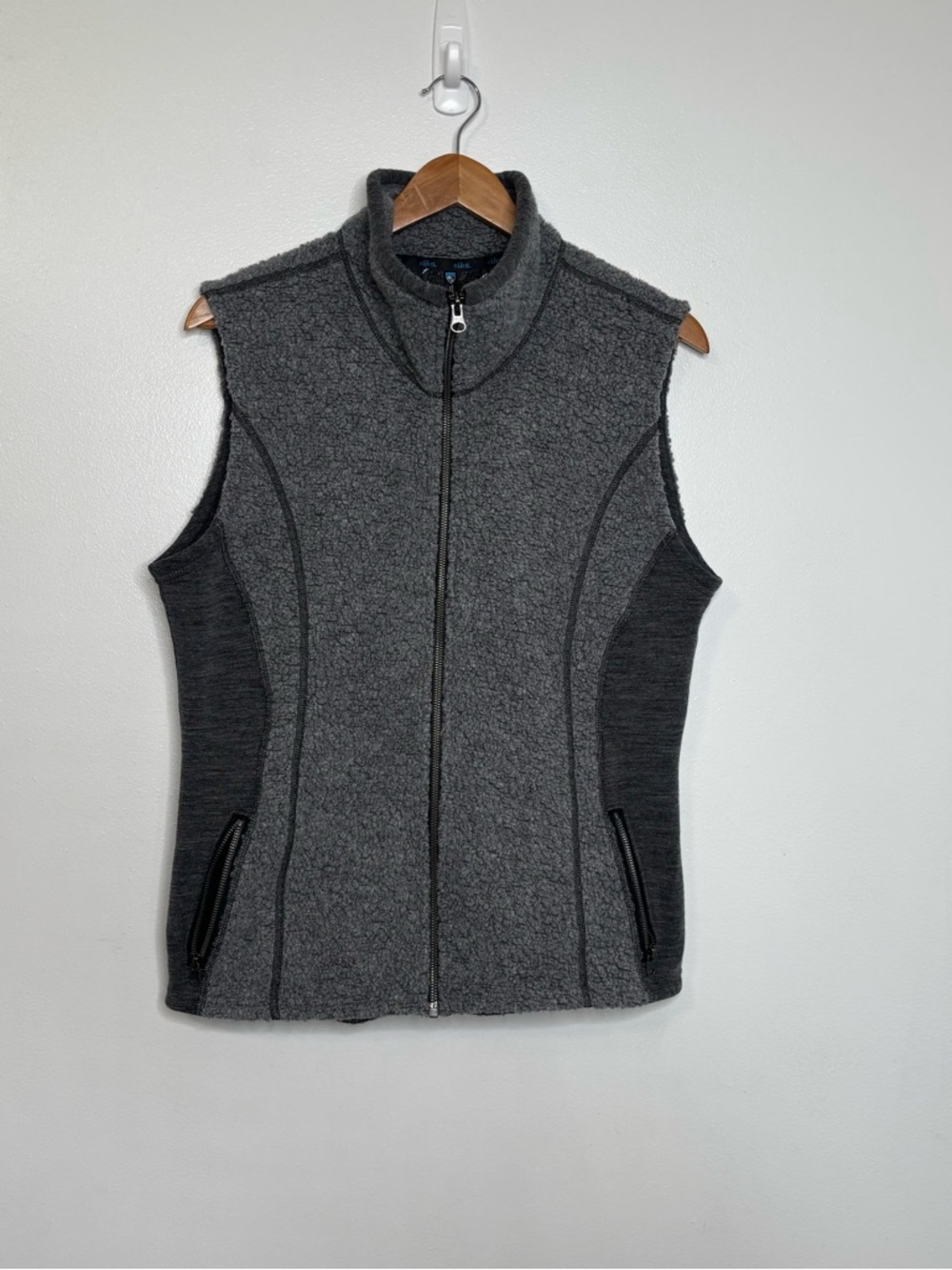 Kuhl Vest Womens Large Gray Kozet Wool
Blend Full Zip Pockets